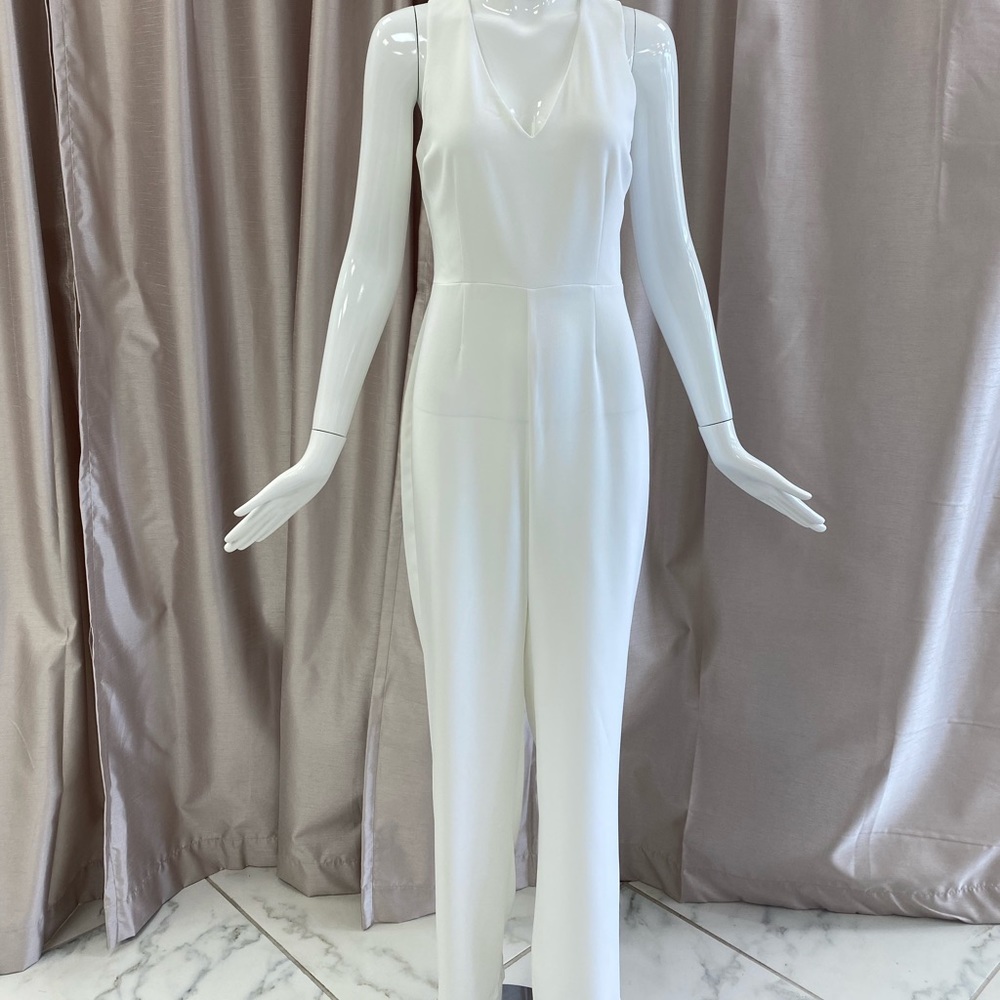 White V-neck Jumper